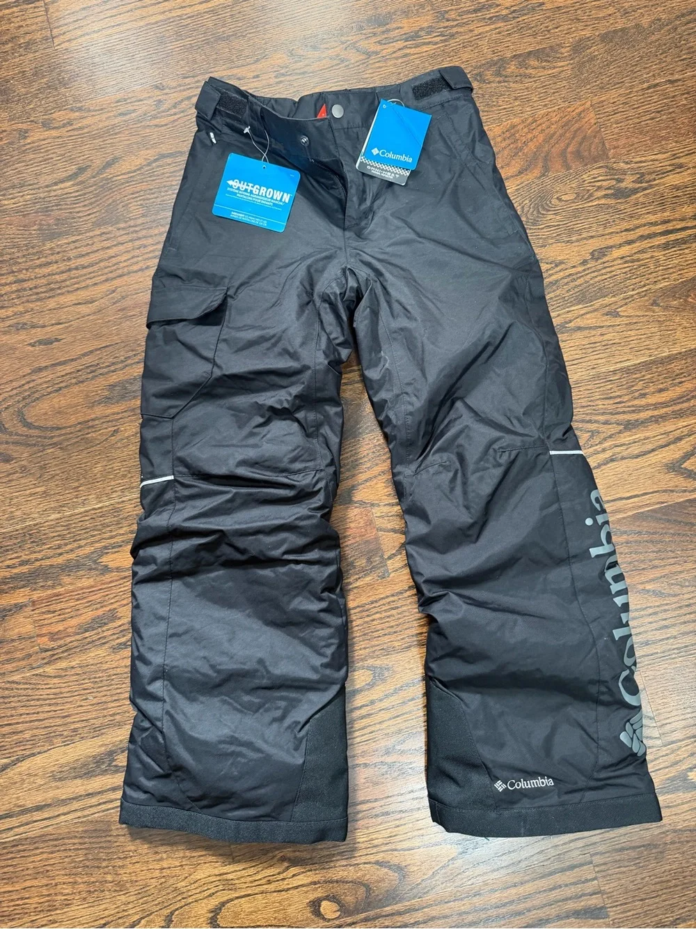 Columbia youth outgrown adjustable Black Snow/Ski Pants. Size medium